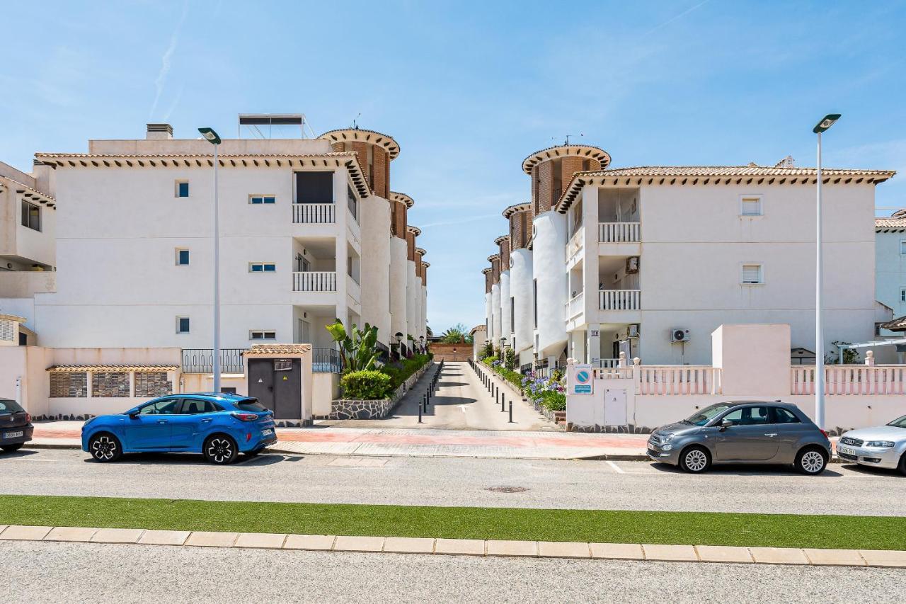 Playa Del Pinet Apartment La Marina Exterior photo