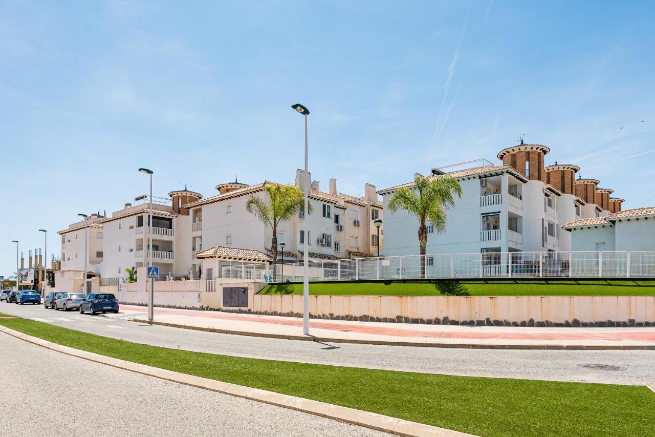 Playa Del Pinet Apartment La Marina Exterior photo